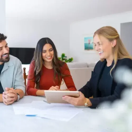 O que é Cláusula resolutiva, tipos e como funciona na compra e venda de imóveis